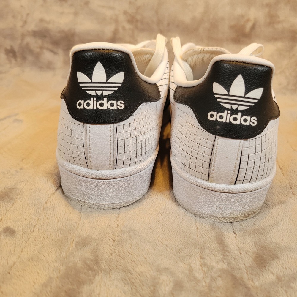Adidas Superstar Sneakers Mens 9 White Black Crackle Leather Shell Toe AQ8333 - Picture 8 of 12